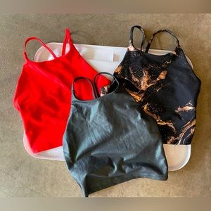 Old Navy dri fit built in bra active tops